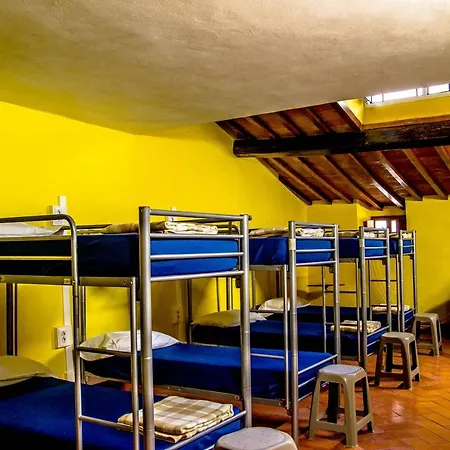 Hostel Santa Monaca