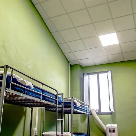 Santa Monaca Hostel