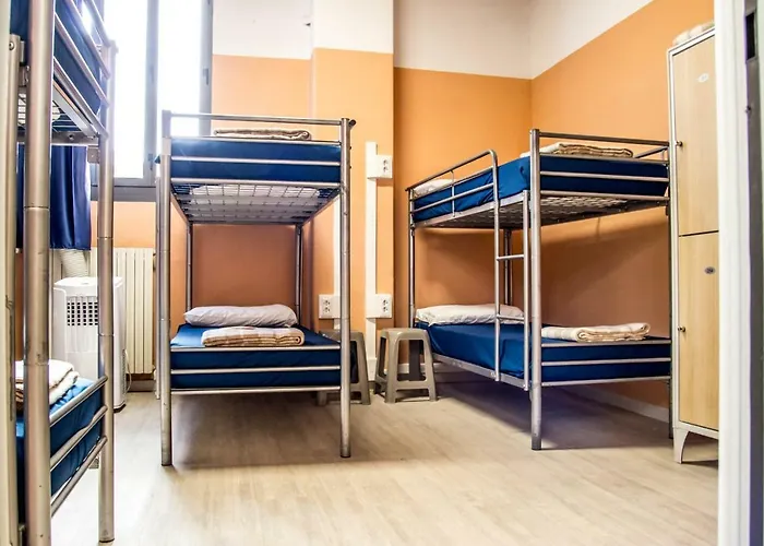 Hostal Santa Monaca *