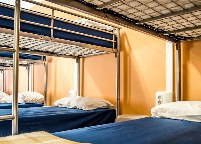 Hostal Santa Monaca *