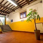 Santa Monaca Ostello Firenze
