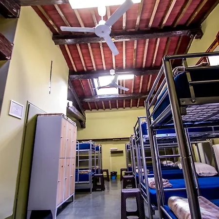 Albergue Santa Monaca *