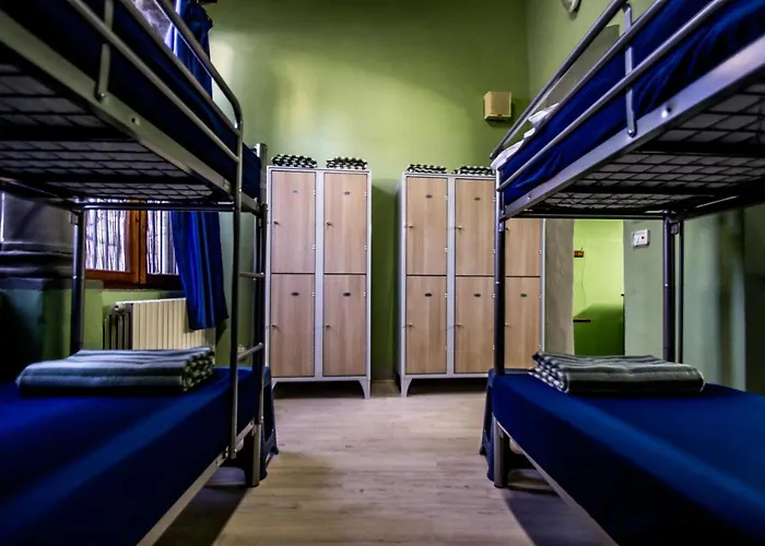 ホステル サンタ モナカ